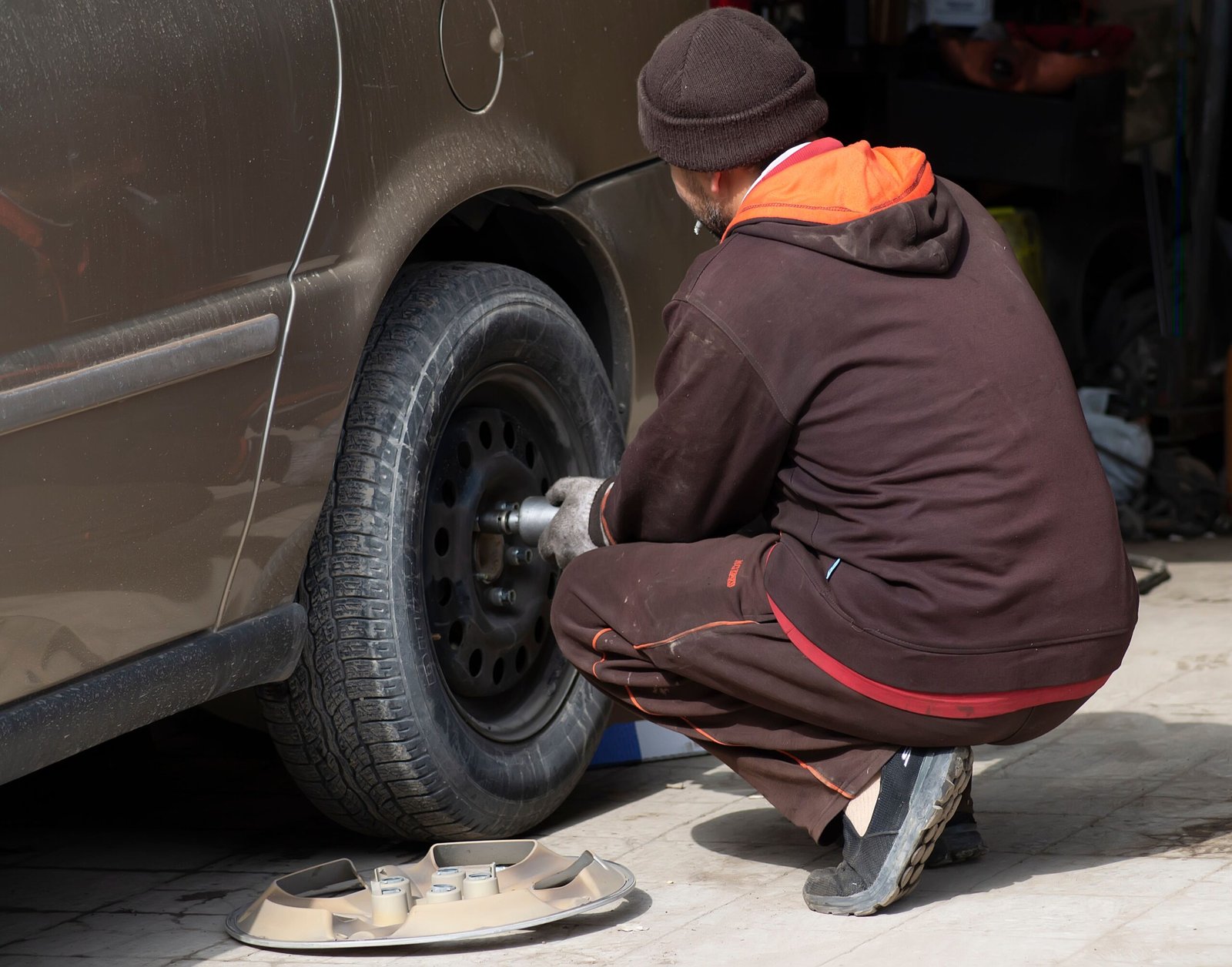 how to change a tire